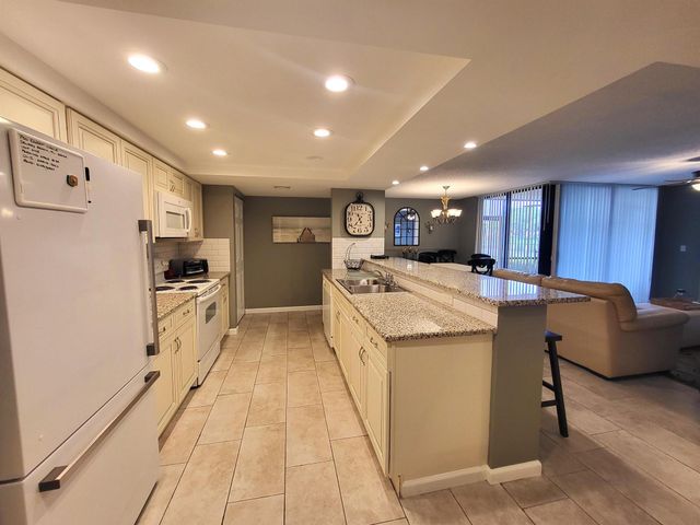 750 Egret Circle 6105, Delray Beach, FL 33444