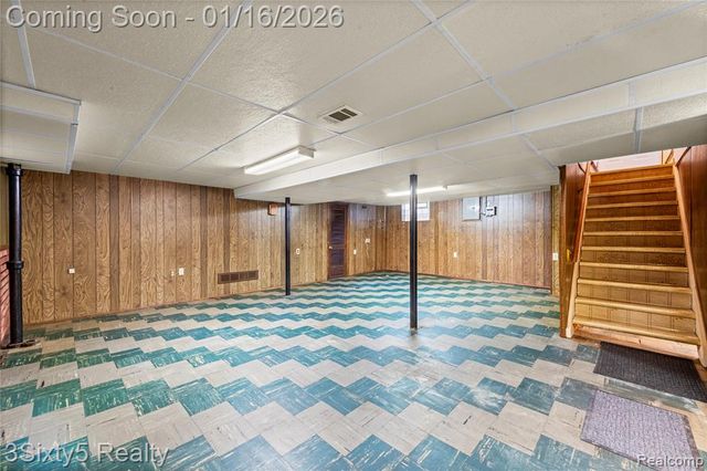 8131 Banner Street, Taylor, MI 48180