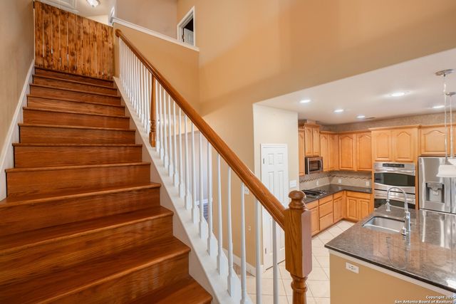 3331 Brooktree Ct, San Antonio, TX 78261