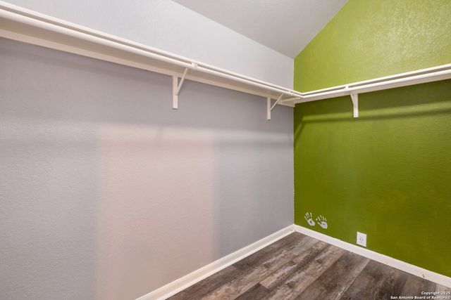 3331 Brooktree Ct, San Antonio, TX 78261