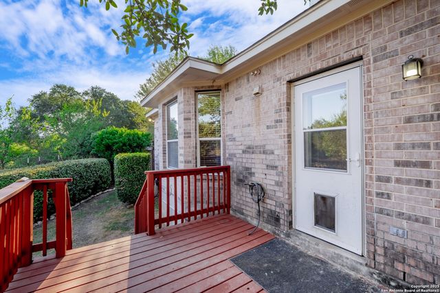 3331 Brooktree Ct, San Antonio, TX 78261