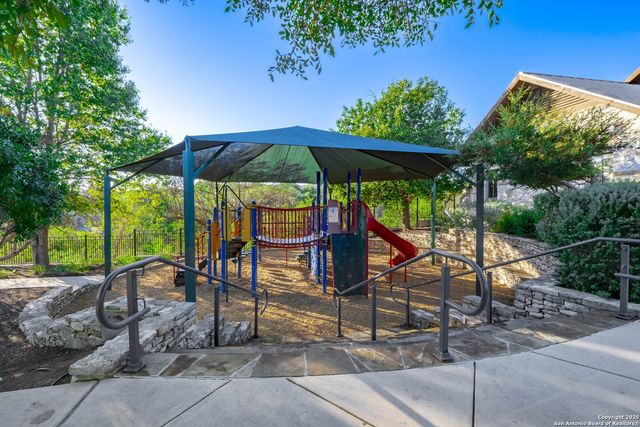 3331 Brooktree Ct, San Antonio, TX 78261