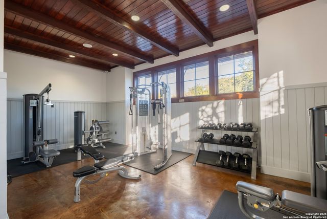 3331 Brooktree Ct, San Antonio, TX 78261