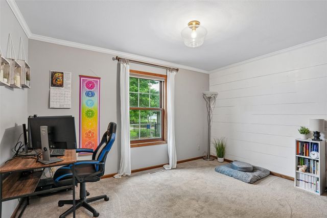 2509 Kent Avenue, Ames, IA 50010