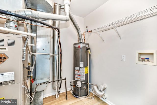 2607 BEACON HILL DR, Sicklerville, NJ 08081