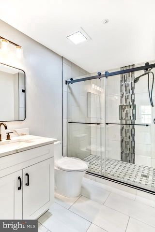 2607 BEACON HILL DR, Sicklerville, NJ 08081