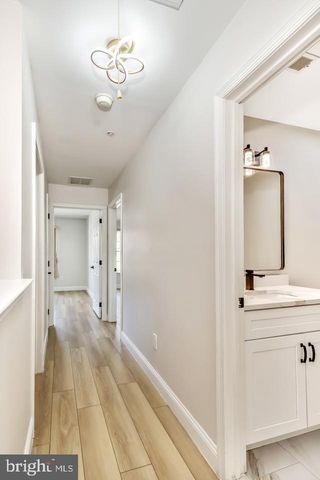 2607 BEACON HILL DR, Sicklerville, NJ 08081