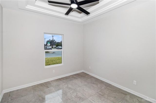 618 N Erica Street, Pharr, TX 78577