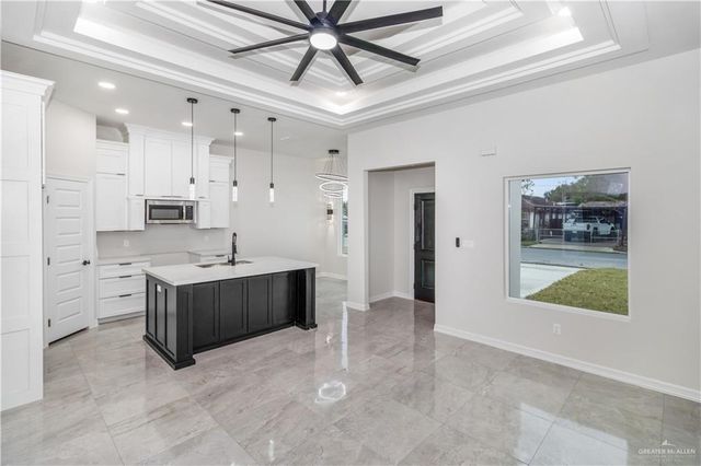 618 N Erica Street, Pharr, TX 78577