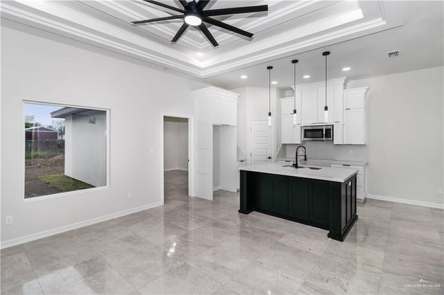 618 N Erica Street, Pharr, TX 78577