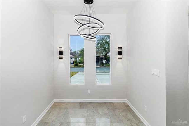 618 N Erica Street, Pharr, TX 78577