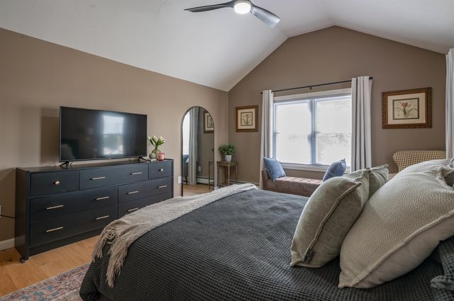 528 Weston Road, Manchester, NH 03103