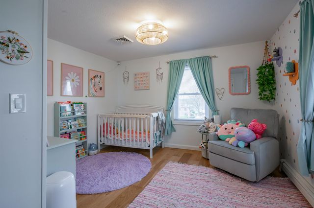 528 Weston Road, Manchester, NH 03103