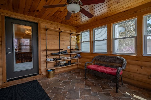 528 Weston Road, Manchester, NH 03103