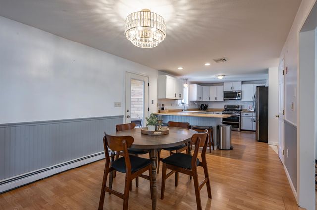 528 Weston Road, Manchester, NH 03103