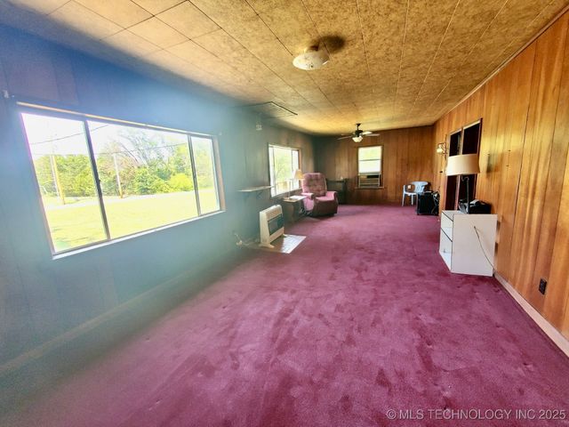 16060 Old Morris Highway, Okmulgee, OK 74447
