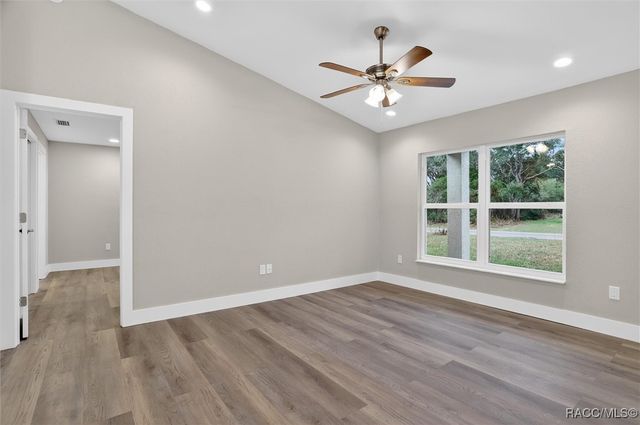 8833 N Spartan Drive, Citrus Springs, FL 34433