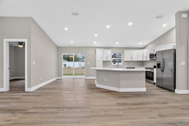 8833 N Spartan Drive, Citrus Springs, FL 34433