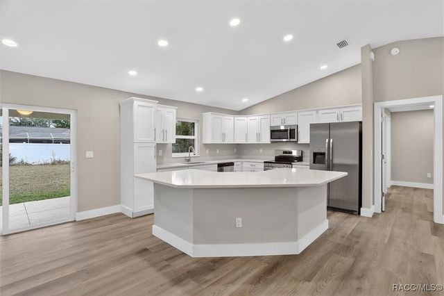 8833 N Spartan Drive, Citrus Springs, FL 34433