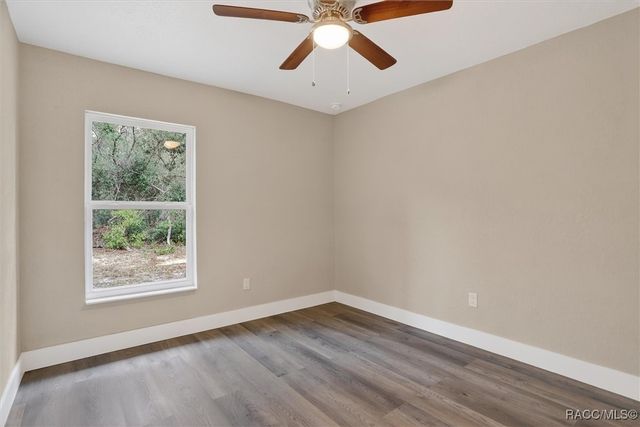 8833 N Spartan Drive, Citrus Springs, FL 34433