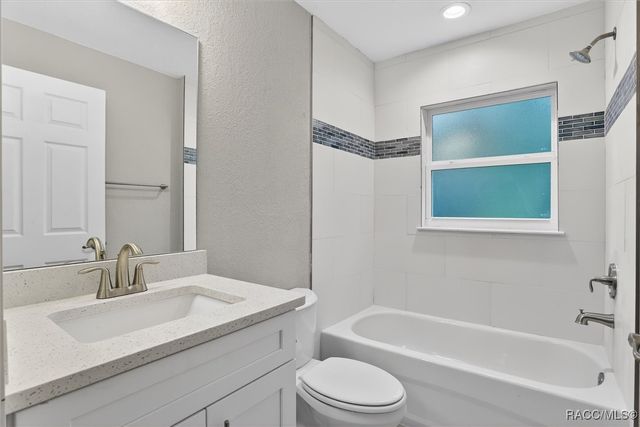 8833 N Spartan Drive, Citrus Springs, FL 34433