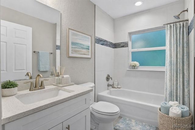 8833 N Spartan Drive, Citrus Springs, FL 34433