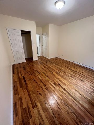 196-15 Hillside Avenue 2, Hollis, NY 11423