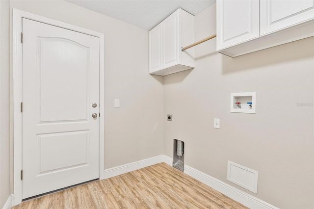 36839 WOLF COURT, Eustis, FL 32736