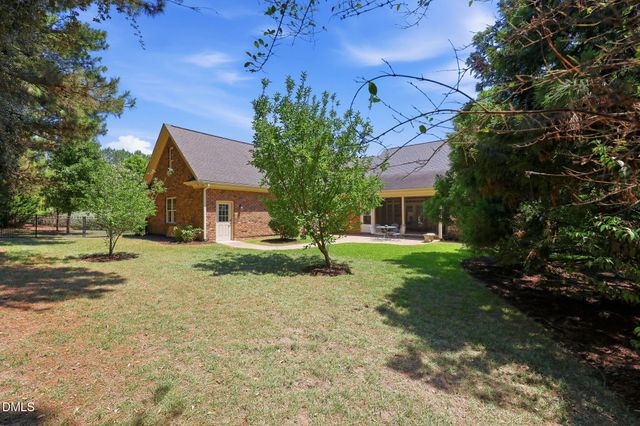 106 Meadow Oak Lane, Garner, NC 27529
