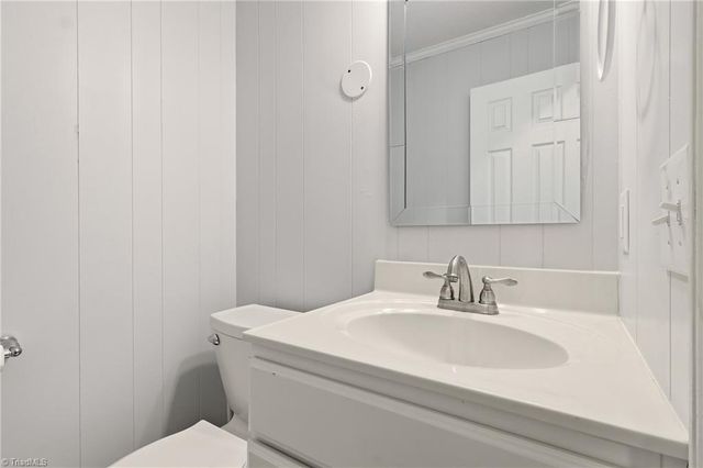 152 Wall Avenue, Thomasville, NC 27360