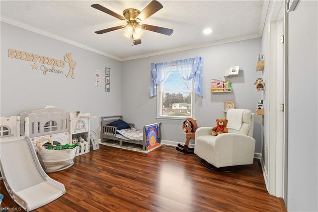 152 Wall Avenue, Thomasville, NC 27360