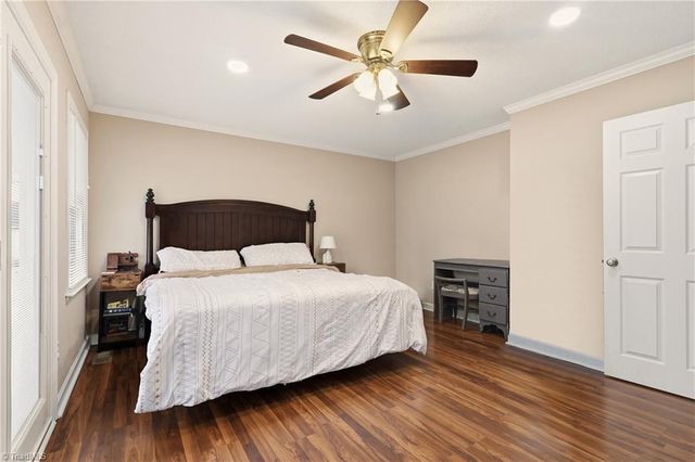 152 Wall Avenue, Thomasville, NC 27360