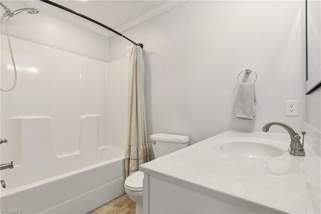 152 Wall Avenue, Thomasville, NC 27360