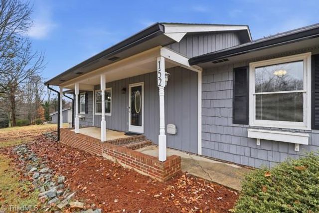 152 Wall Avenue, Thomasville, NC 27360