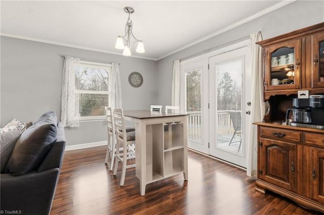 152 Wall Avenue, Thomasville, NC 27360