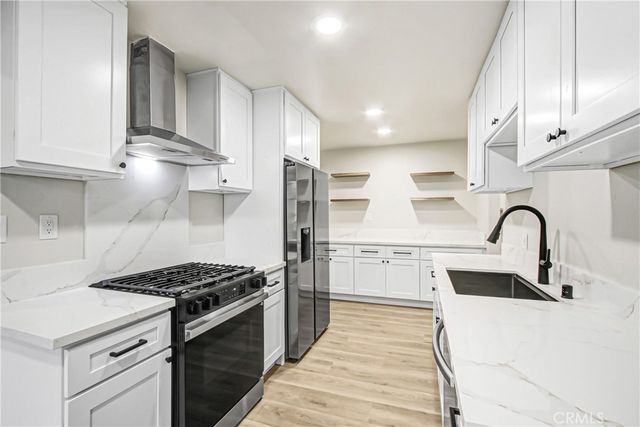 2571 12th Street, Riverside, CA 92507