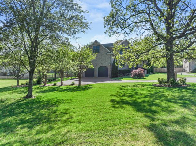 7402 Cold Harbor Ct, Fairview, TN 37062