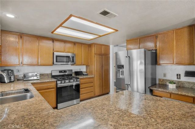 6736 Brenton Street, Jurupa Valley, CA 92509