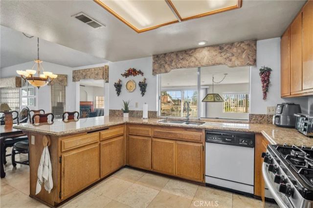 6736 Brenton Street, Jurupa Valley, CA 92509