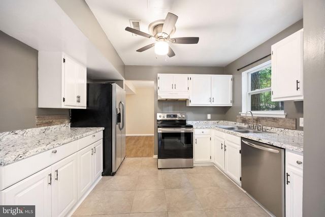 63 NEWPORT DR, Ocean Pines, MD 21811