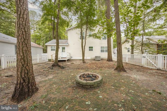63 NEWPORT DR, Ocean Pines, MD 21811