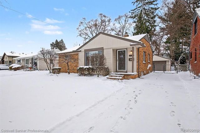 2620 Ferncliff Avenue, Royal Oak, MI 48073