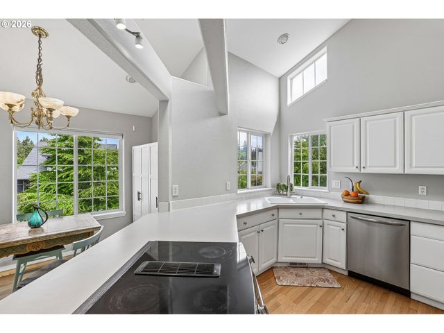 1237 Ne CEDAR RIDGE Loop, Vancouver, WA 98664