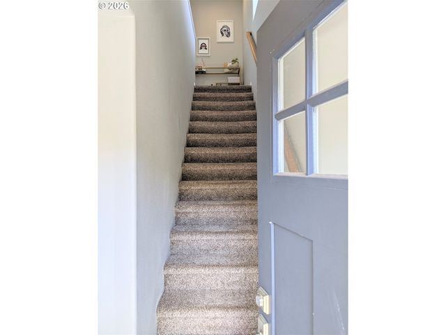 1237 Ne CEDAR RIDGE Loop, Vancouver, WA 98664