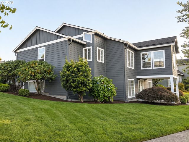 1237 Ne CEDAR RIDGE Loop, Vancouver, WA 98664