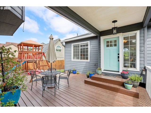 1237 Ne CEDAR RIDGE Loop, Vancouver, WA 98664