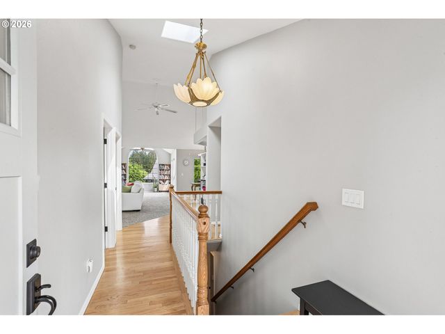 1237 Ne CEDAR RIDGE Loop, Vancouver, WA 98664