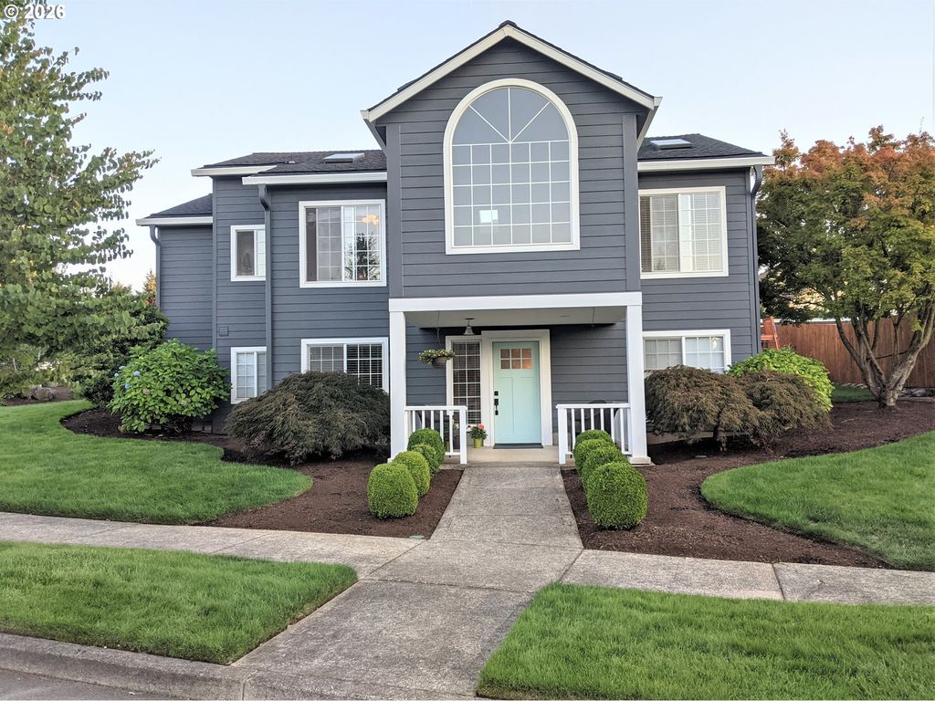 1237 Ne CEDAR RIDGE Loop, Vancouver, WA 98664