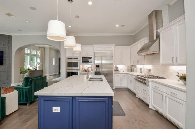 86 Quiet Way Lane, Sugar Land, TX 77498