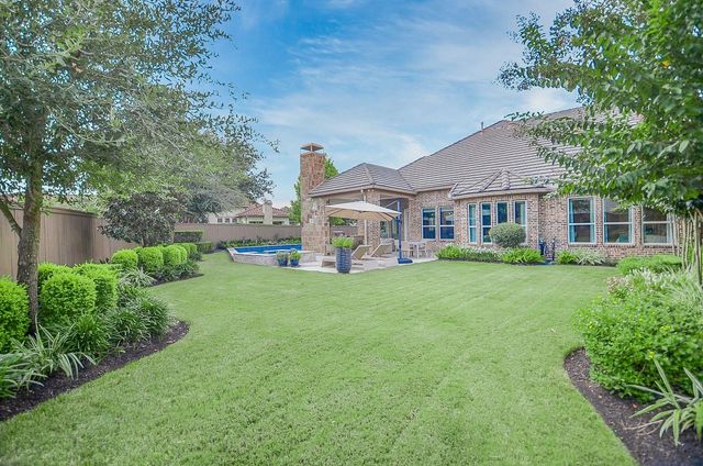86 Quiet Way Lane, Sugar Land, TX 77498